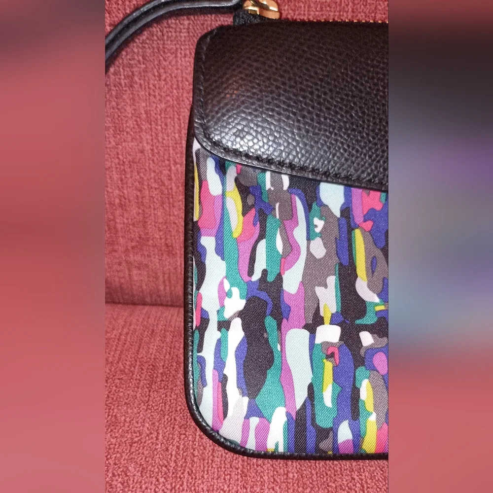 Vera Bradley Black Multiple Color Wristlet